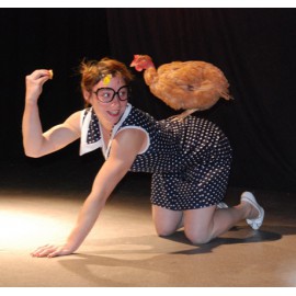 spectacle cirque Lyon avec poules - Volailles - Cocottes - Coq - Pintade - Oiseaux - Animaux thème cirque
