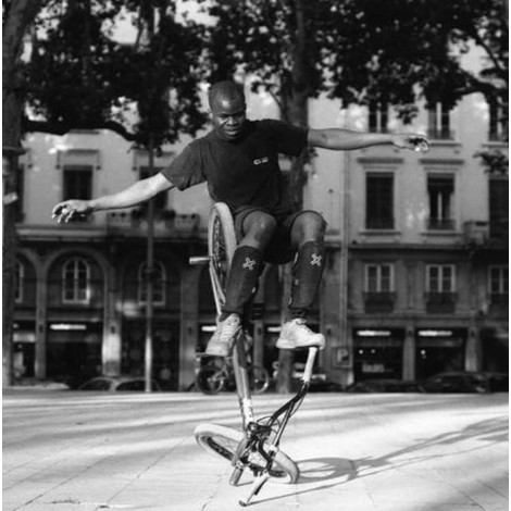 rider-a-velo-acrobatie-velo-ride-lyon-cirque