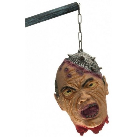 location-tete-decapitee-fleau-dans-crane-location-decoration-halloween-lyon-tete-homme-arrachee-terrifiante-a-suspendre