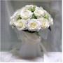 location-decoration-fleurs-lyon-bouquet-roses-blanches-artificielles
