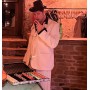location-deguisement-homme-gangster-blanc-beige-costume-raye-annee20-annee30-annee-folles-1920-1930-prohibition-chicago-truand-l