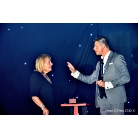 Spectacle d'hypnose à Lyon - Hypnotiseur à Lyon - Show hypnose Lyon - Séance d'hypnose avec Rino Baldi