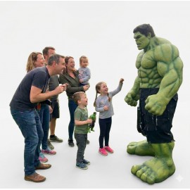 animation-hulk-comedien-deguise-fete-theme-super-heros