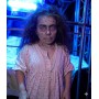 animation-halloween-theme-exorciste-comedienne-petite-taille-naine-regane-macneil-fille