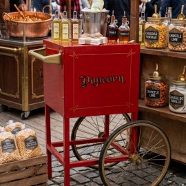 location-chariot-a-confiserie-charrette-a-patisserie-lyon-materiel-petite-restauration-evenementielle