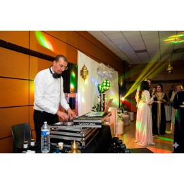 dj-lyon-mariage-orientale-magrebins-musiques-arabe-soiree-famille-religieuse-DJ-hallal-musulman-tunisien-marocain-algerien