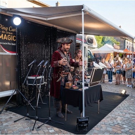 spectacle de pirate-de-rue-et-plein-air-avec-camion-aménagé-camping-car-show-original