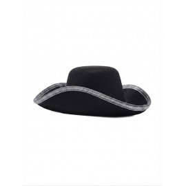 location-chapeau-pirate-noir-tricorne-lyon-avec-liseré-argent