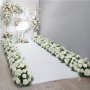 location-chemin-fleurs-artificiels-decoration-florale-arche-deco-mariage-lyon-guirlande-fausses-fleurs-blanches-feuillage-vert