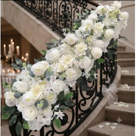 location-chemin-fleurs-artificiels-decoration-florale-arche-deco-mariage-lyon-guirlande-fausses-fleurs-blanches-feuillage-vert
