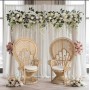location-chemin-fleurs-artificiels-decoration-florale-arche-deco-mariage-lyon-guirlande-fausses-fleurs-blanches-feuillage-vert