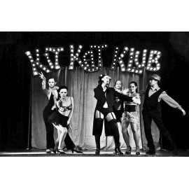 Comédie musicale Lyon - Organisation spectacle magicien - Danseuses - Chanteuse