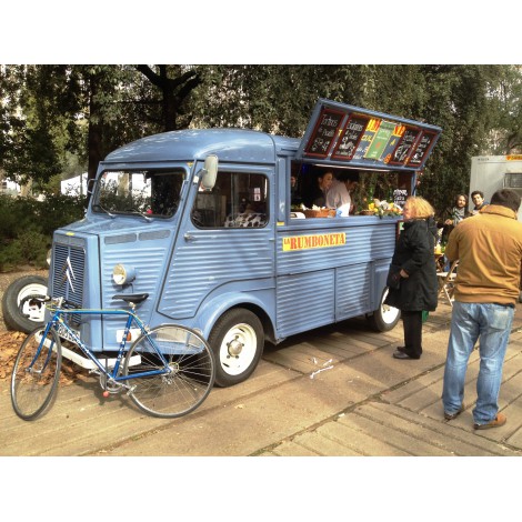 Food Truck Lyon - Location Food Truck - Camion gourmand rétro
