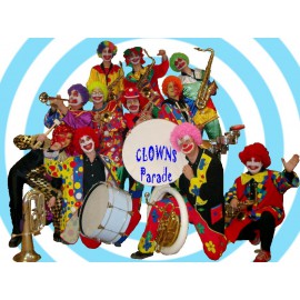 Orchestre clowns travel
