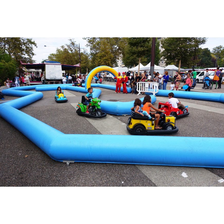 Jeux de voiture Circuit de Voitures ​Electriques pour enfant Circuit -5.6m  