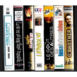 Location Cassette Vidéo VHS decoration cinema film -annee 80 année 90
