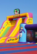 Location Châteaux Gonflables Lyon – Jeux & Structures Gonflables